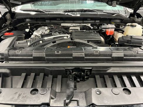 Used 2025 GMC Sierra 2500 AT4 w/ AT4 Premium Plus Package image 16