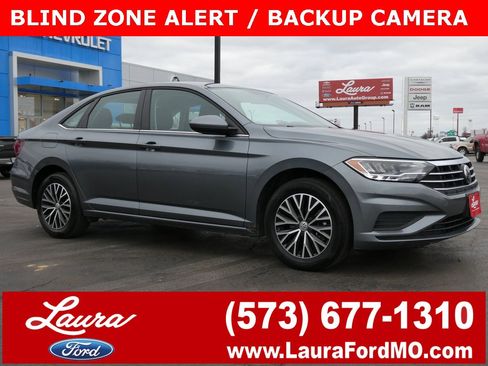 Used 2021 Volkswagen Jetta S image 1