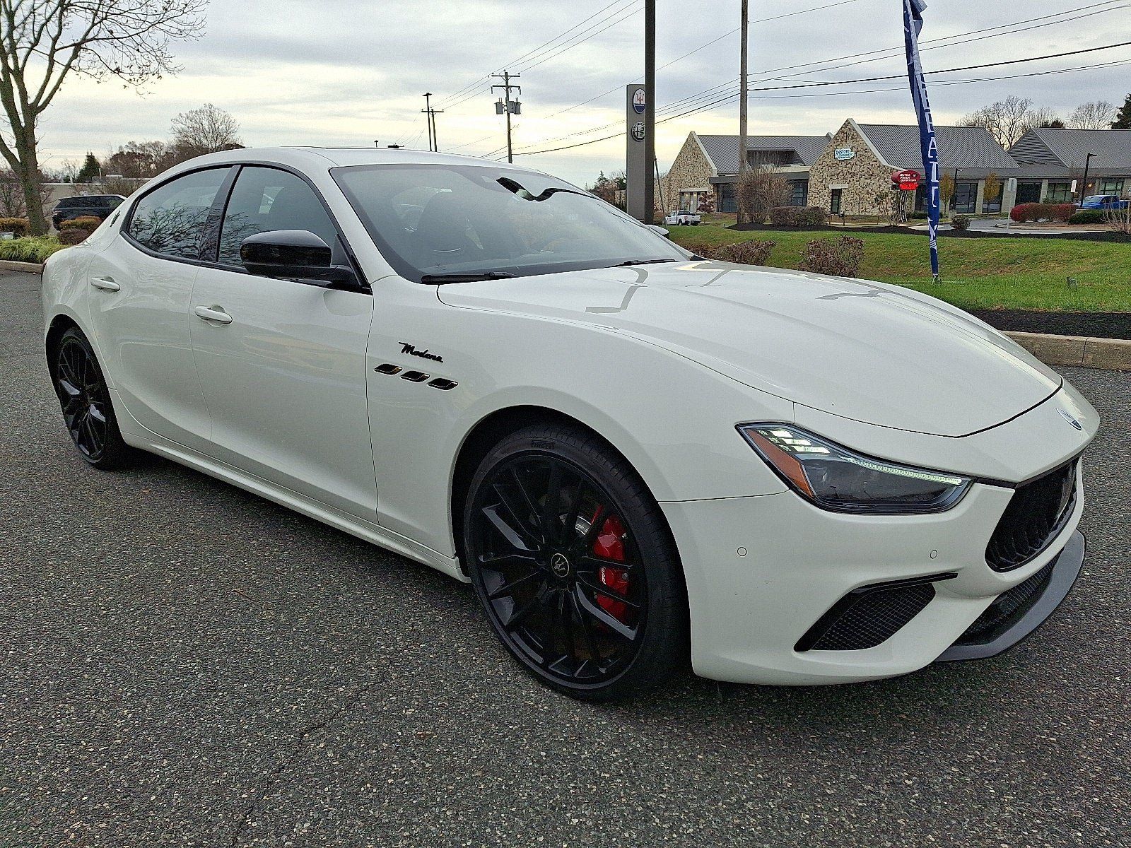 Used 2024 Maserati Ghibli Modena Ultima Q4 AWD/4WD image 2