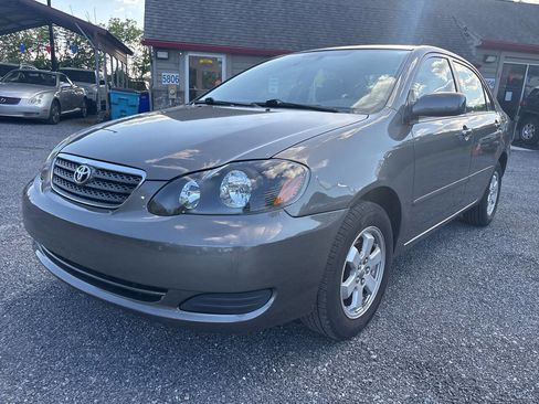 Used 2005 Toyota Corolla LE FWD image 1