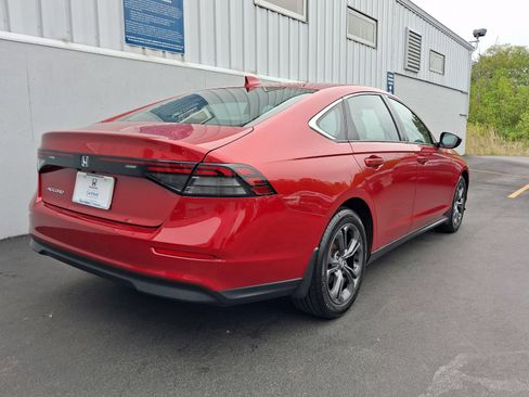 Used 2023 Honda Accord EX image 8
