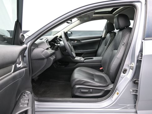 Used 2017 Honda Civic EX-L image 9