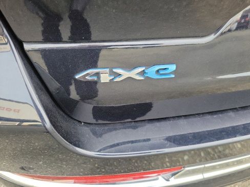 Used 2023 Jeep Grand Cherokee Overland w/ Advanced Protech Group III image 14