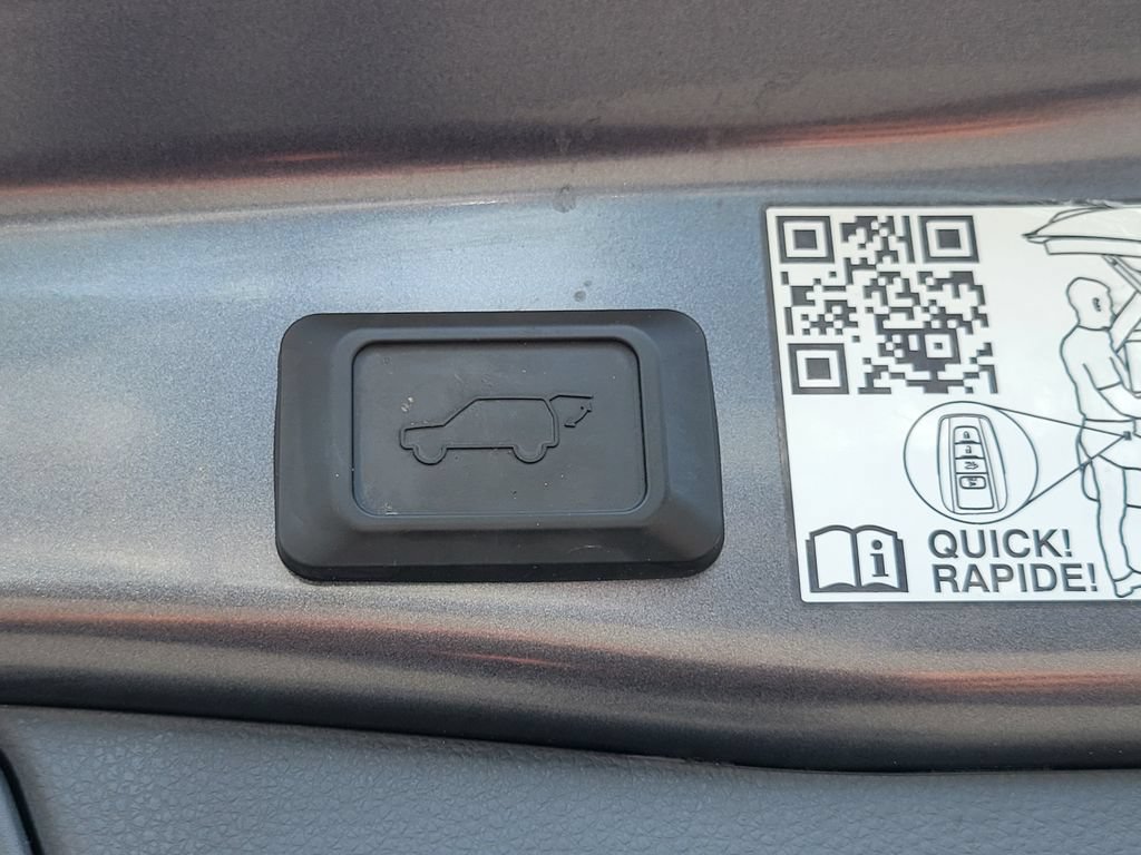 Used 2024 Toyota RAV4 Limited AWD/4WD image 24