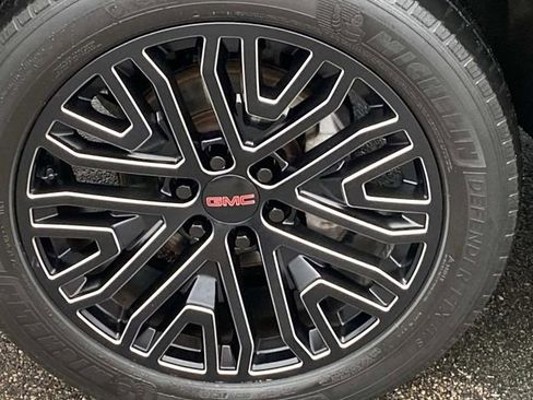 Used 2020 GMC Sierra 1500 Denali w/ Denali Ultimate Package image 33