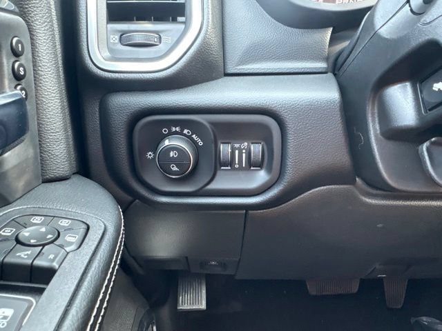 New 2026 RAM 2500 Laramie w/ Night Edition AWD/4WD image 37