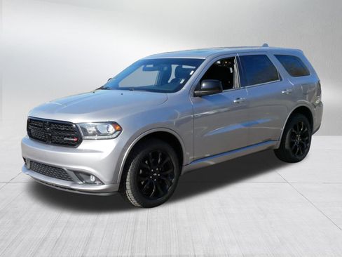 Used 2019 Dodge Durango SXT image 3