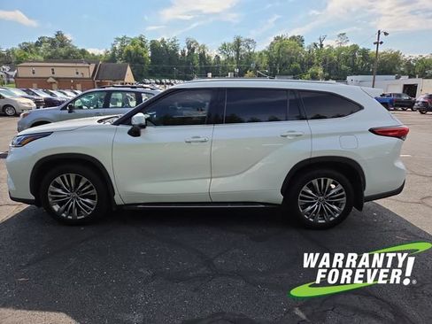 Used 2020 Toyota Highlander Platinum AWD/4WD image 4