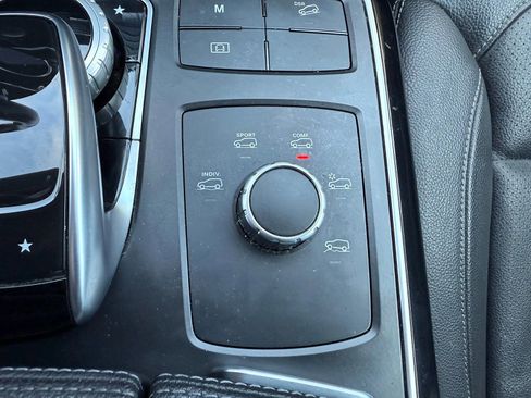 Used 2018 Mercedes-Benz GLE 350 4MATIC image 26