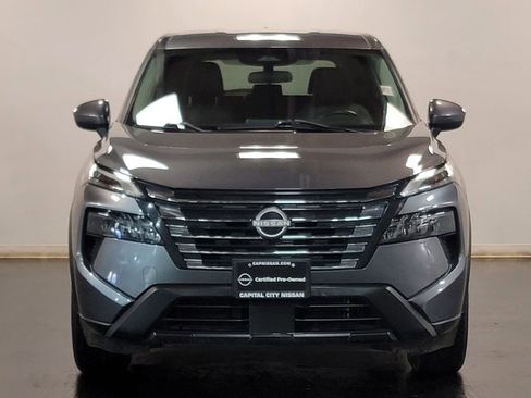 Certified 2024 Nissan Rogue SV image 3