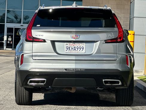 Used 2024 Cadillac XT4 Premium Luxury image 5