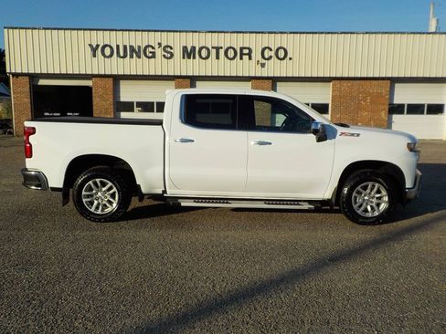 Used 2021 Chevrolet Silverado 1500 LTZ w/ Technology Package AWD/4WD image 8