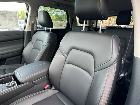New 2026 Nissan Pathfinder SL AWD/4WD image 21