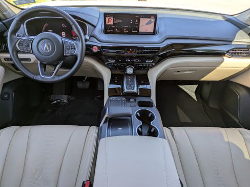Used 2024 Acura MDX SH-AWD w/ Advance Package image 11