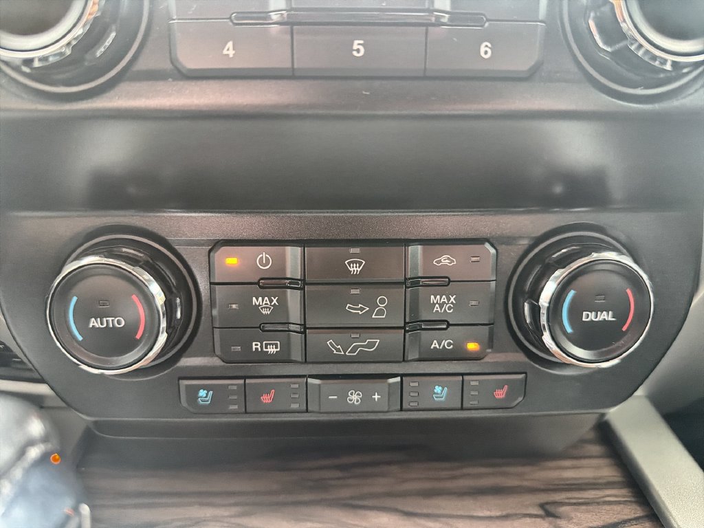 Used 2020 Ford F150 Lariat AWD/4WD image 16