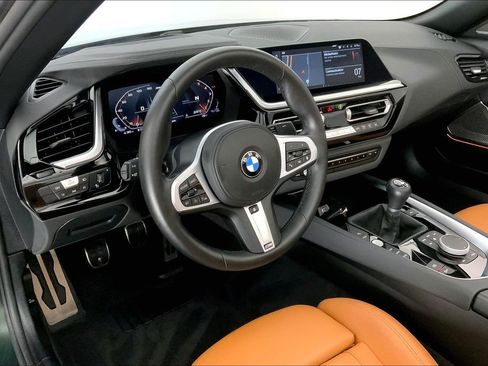 Used 2025 BMW Z4 M40i RWD image 19