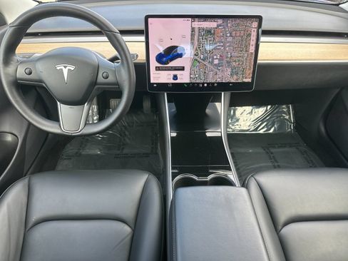 Used 2019 Tesla Model 3 Standard Range Plus RWD image 13