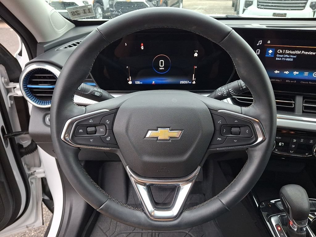 Certified 2024 Chevrolet Trax LT w/ Driver Confidence Package FWD image 18