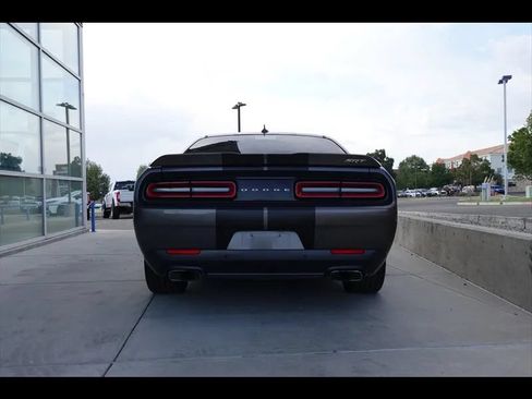 Used 2016 Dodge Challenger SRT RWD image 5