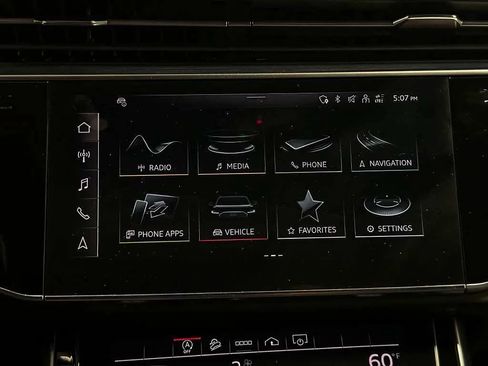 Used 2023 Audi Q7 2.0T Premium Plus AWD/4WD image 37