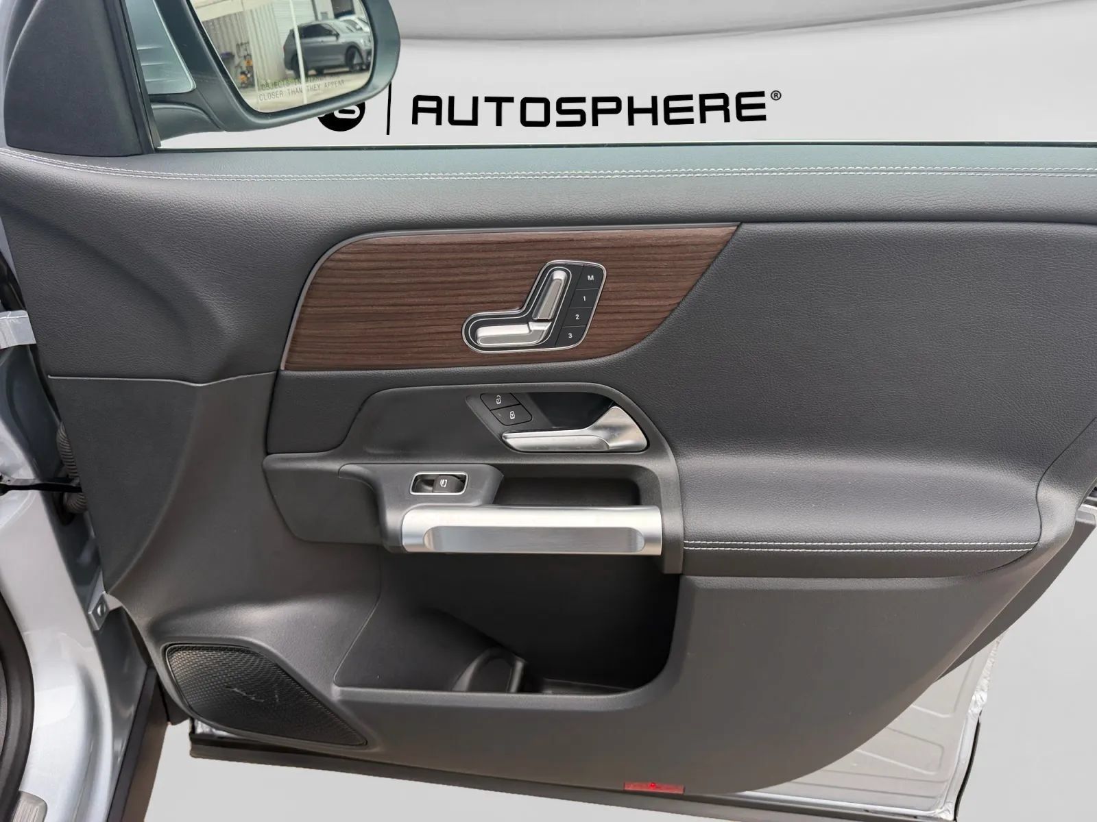 Used 2026 Mercedes-Benz GLB 250 image 32