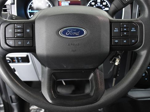 Used 2023 Ford F150 XLT image 10