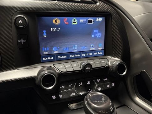 Used 2018 Chevrolet Corvette Stingray Convertible image 26