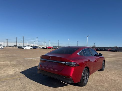 Certified 2026 Nissan Sentra SV image 21