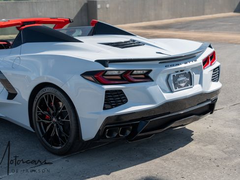 Used 2023 Chevrolet Corvette Stingray Premium Conv w/ Stealth Interior Trim Package RWD image 35