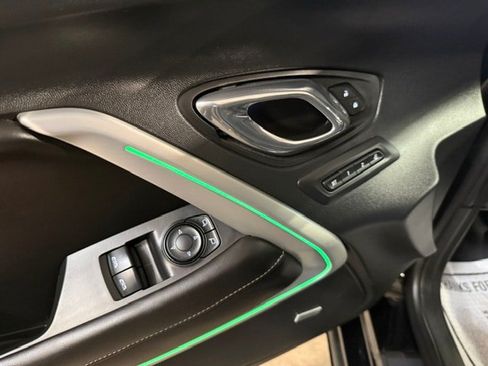 Used 2016 Chevrolet Camaro LT RWD image 29