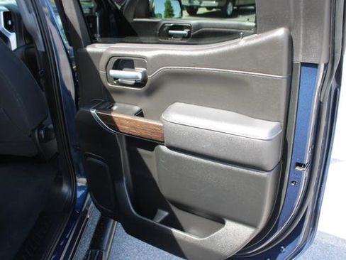 Used 2021 GMC Sierra 1500 SLE w/ X31 Off-Road Package image 36