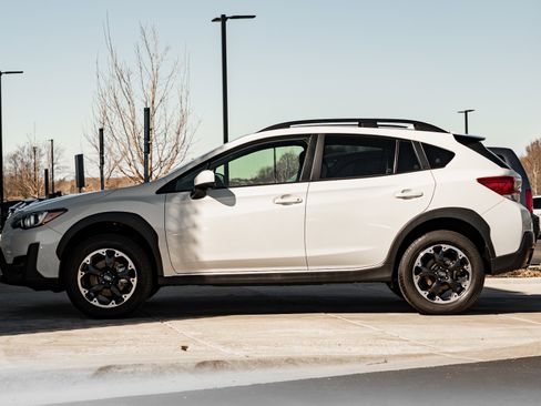 Used 2021 Subaru Crosstrek 2.0i Premium w/ Popular Package #3 image 6