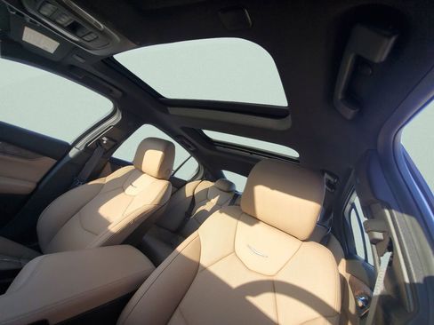Used 2026 Cadillac CT5 Premium Luxury RWD image 17