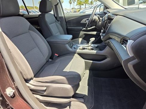 Certified 2021 Chevrolet Traverse LT AWD/4WD image 20