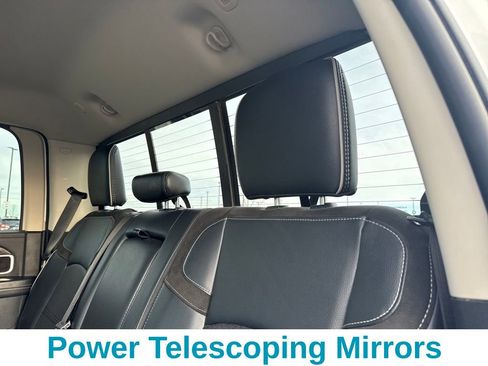 Used 2024 RAM 3500 Laramie image 28