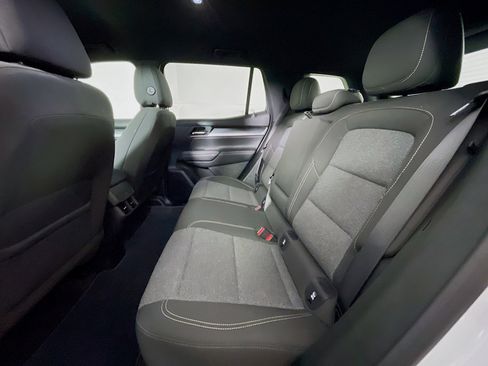 Used 2025 GMC Terrain Elevation image 27