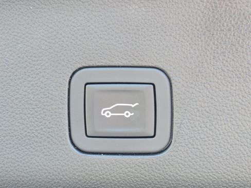 Used 2025 Cadillac Escalade Sport Platinum AWD/4WD image 26