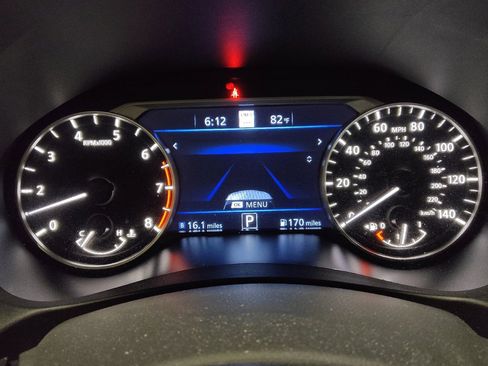 Used 2023 Nissan Altima 2.5 SL FWD image 23