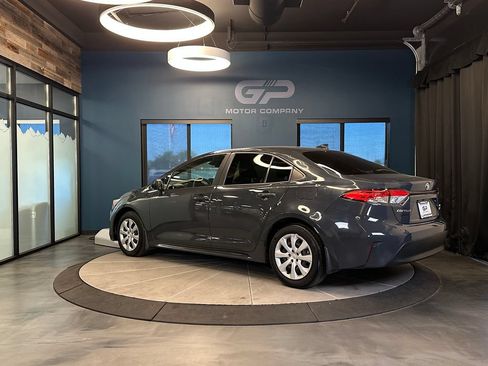 Used 2023 Toyota Corolla LE FWD image 5