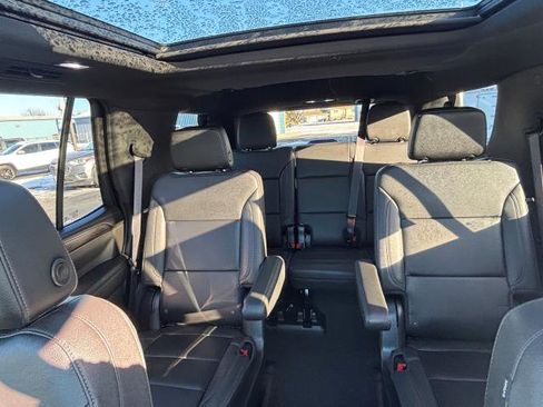 Used 2023 Chevrolet Tahoe LT w/ LT Signature Plus Package image 10