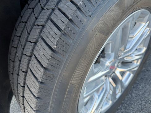 Used 2022 GMC Yukon SLT image 12