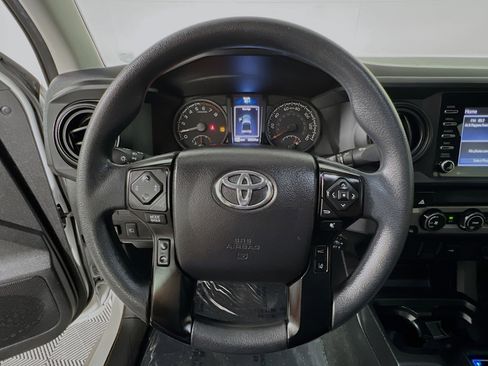 Used 2021 Toyota Tacoma SR w/ SR Convenience Package image 17