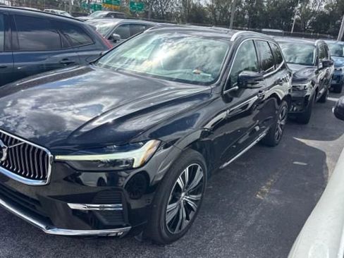 Used 2023 Volvo XC60 B5 Plus image 4