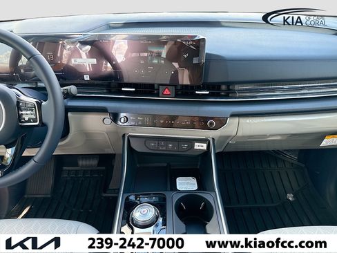New 2026 Kia Carnival EX image 19