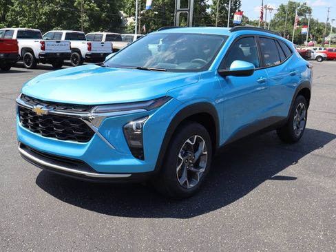 New 2026 Chevrolet Trax LT w/ LT Convenience Package FWD image 20