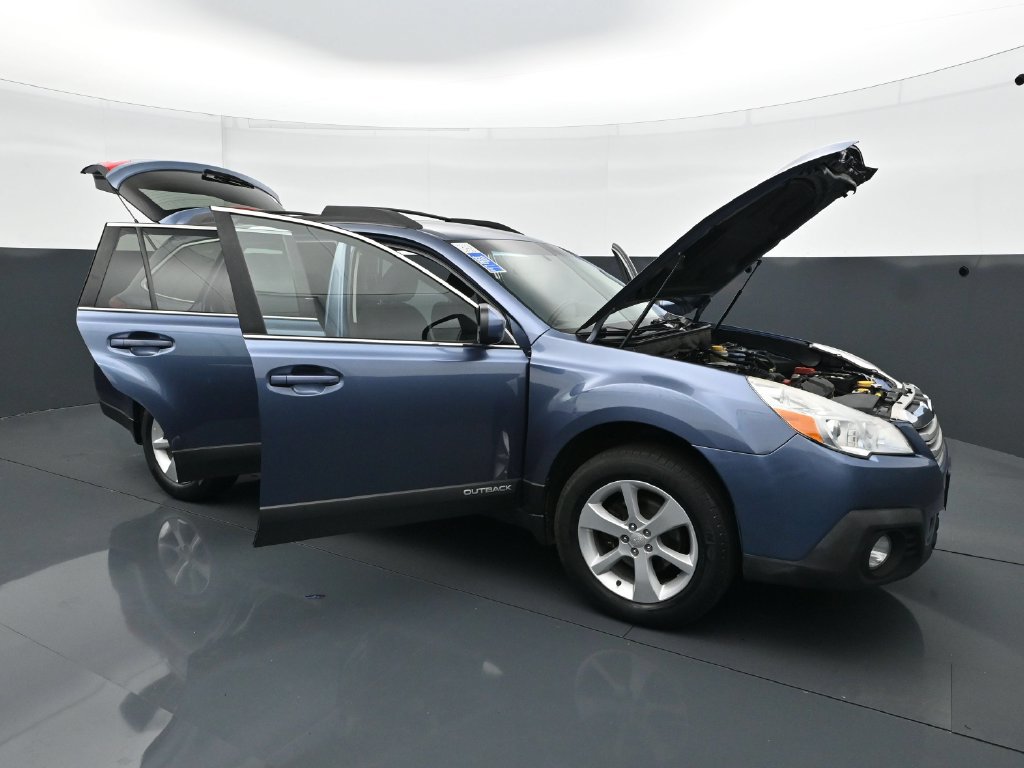 Used 2013 Subaru Outback Wilderness AWD/4WD image 36