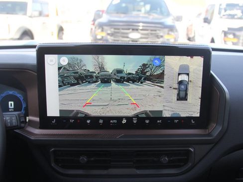 Certified 2025 Ford Bronco Sport Outer Banks w/ Outer Banks Tech Package+ image 31