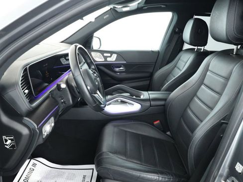 Used 2022 Mercedes-Benz GLS 450 4MATIC image 19