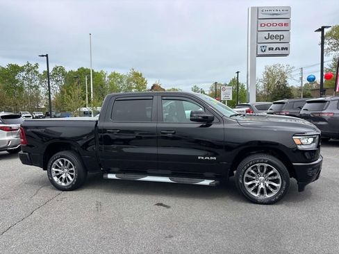Used 2023 RAM 1500 Laramie AWD/4WD image 2