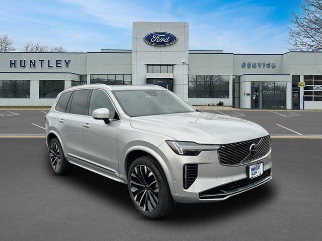 Used 2025 Volvo XC90 B6 Plus AWD/4WD image 4